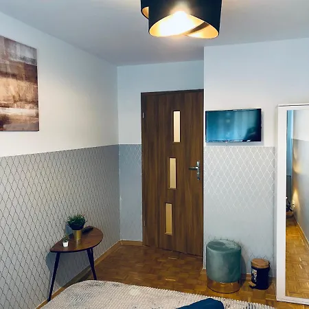 Hostal Clicktheflat Solidarnosci Center Varsovia
