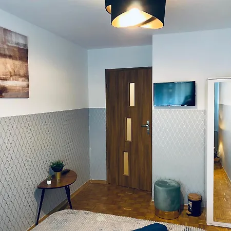 Hostel Clicktheflat Solidarnosci Center Warschau